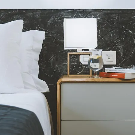 아파트 Essential By Charlie *