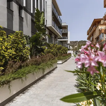 아파트 Essential By Charlie *