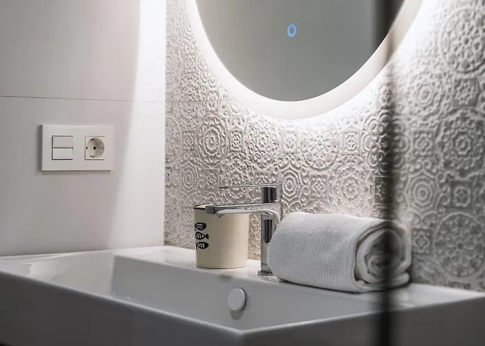 Essential By Charlie Apartman Jávea