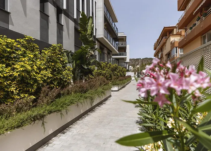 Apartman Essential By Charlie *