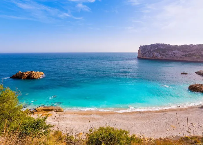 Essential By Charlie Jávea